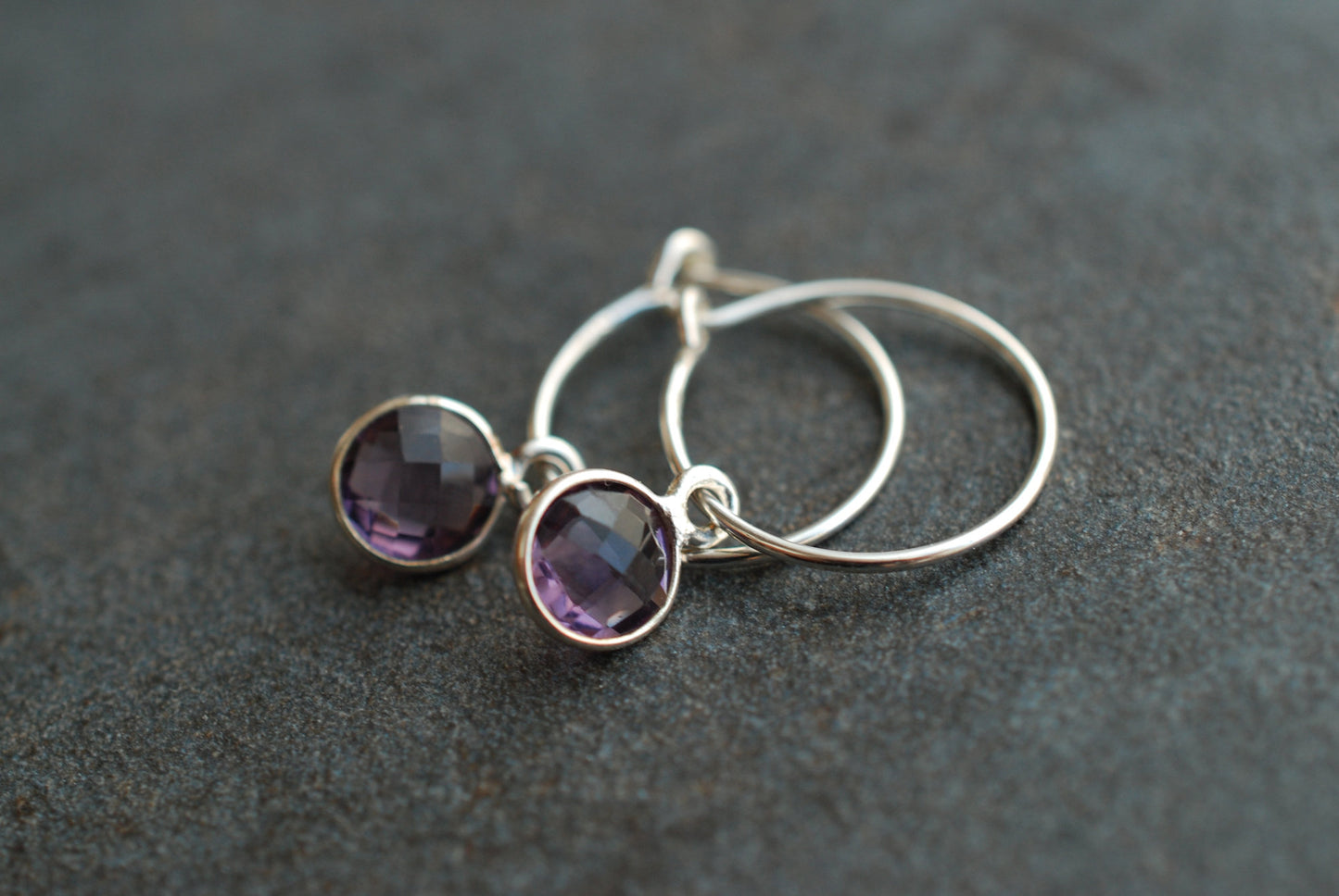 Sterling Silber Geburtsstein-Creolen Amethyst . Februar Geburtstagsgeschenke - picturing