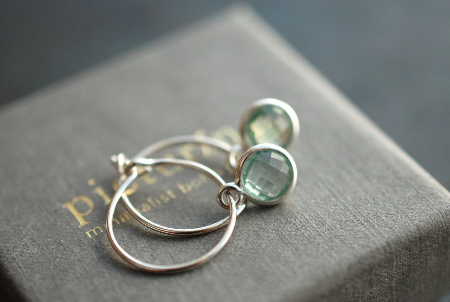 Sterling Silber Geburtsstein-Creolen Aqua-Quarz . März Geburtstagsgeschenke - picturing