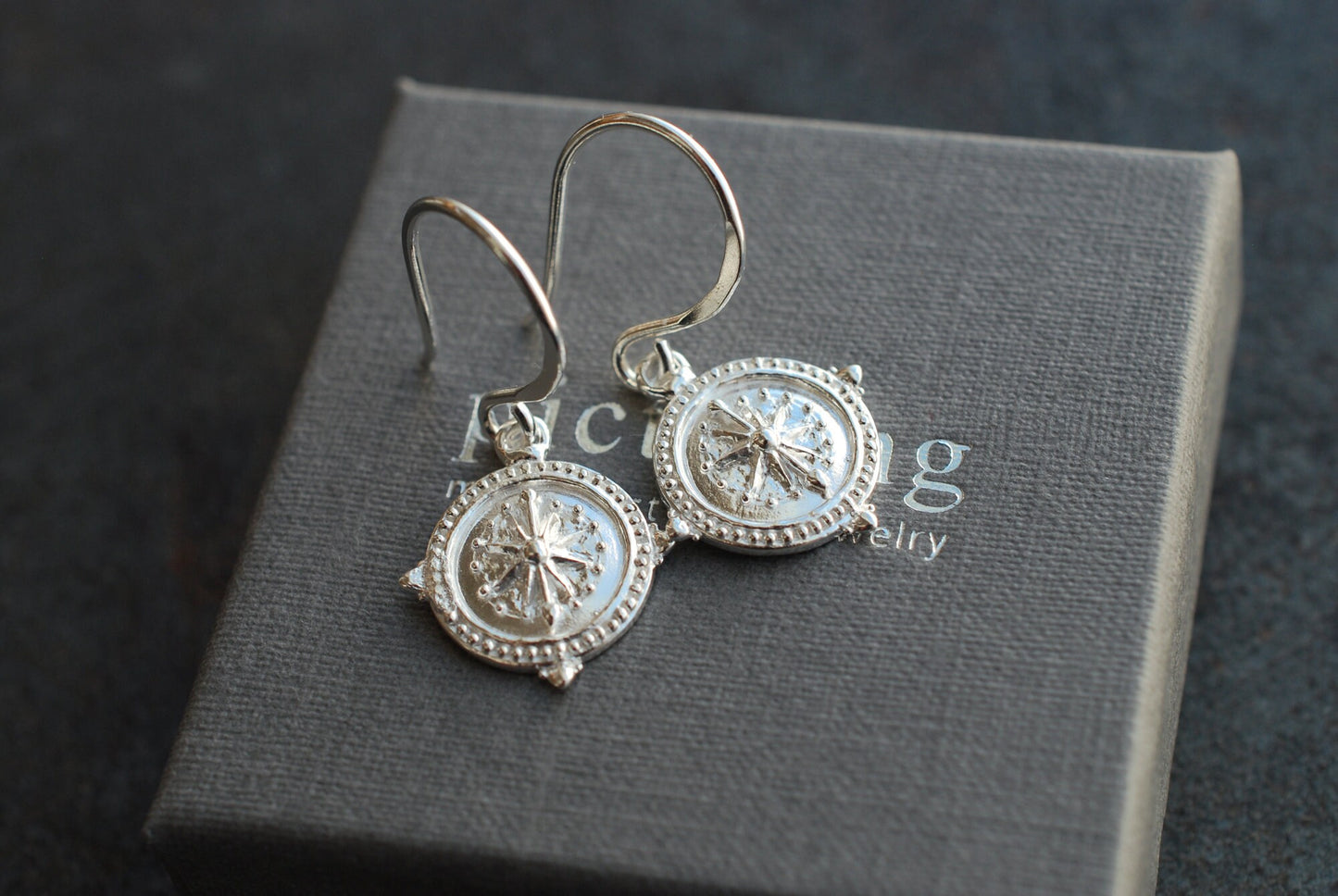 FERNWEH . Silber-Ohrringe Kompass/Nordstern . Boho Ohrringe . Geschenke für Frauen