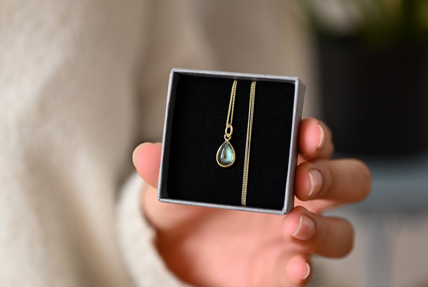 Geburtsstein-Kette PRECIOUS – Natürlicher Edelstein nach Wahl | 22 kt vergoldetes 925 Silber