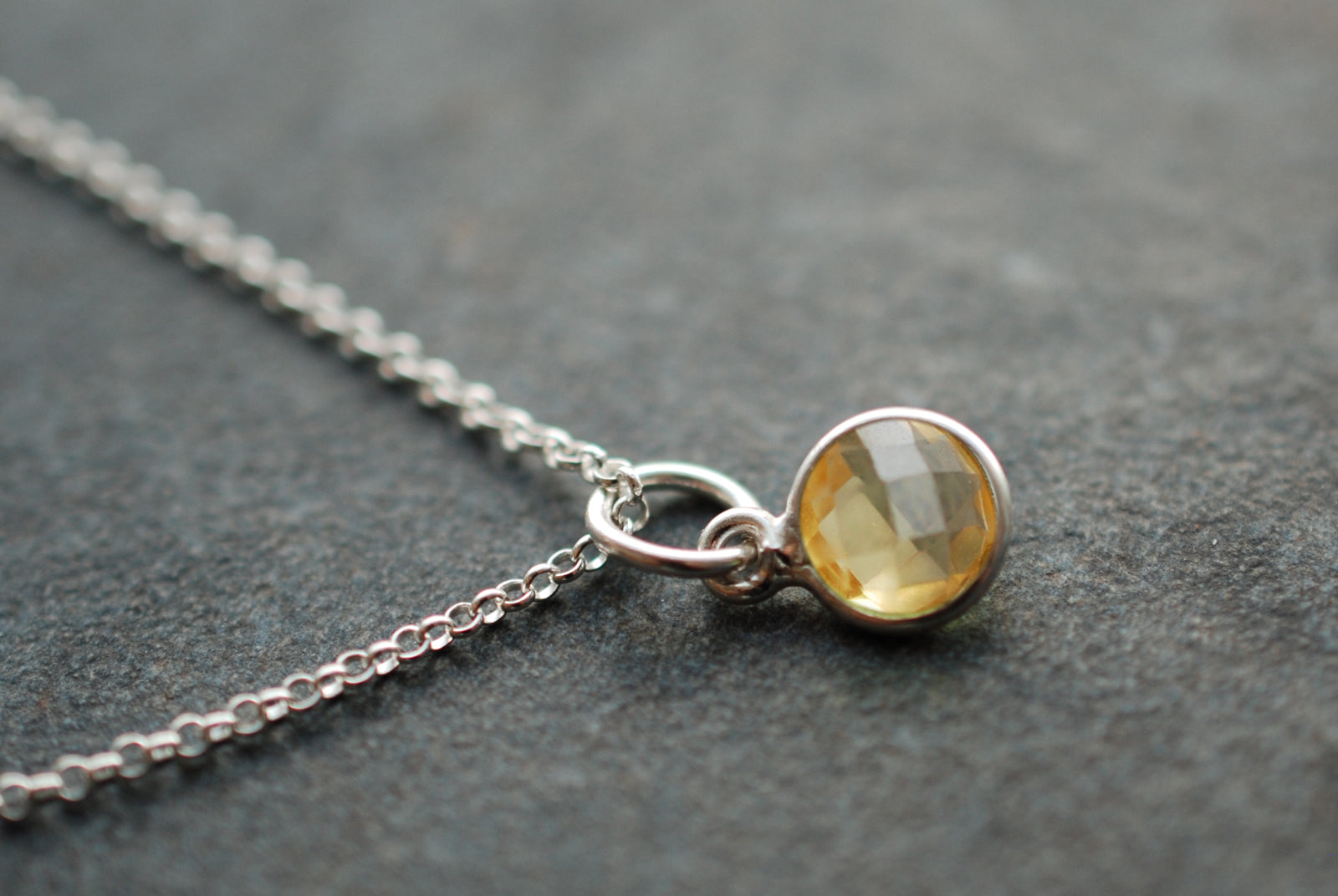 TINY GEMS · Geburtsstein Anhänger aus 925 Sterling Silber - Picturing®