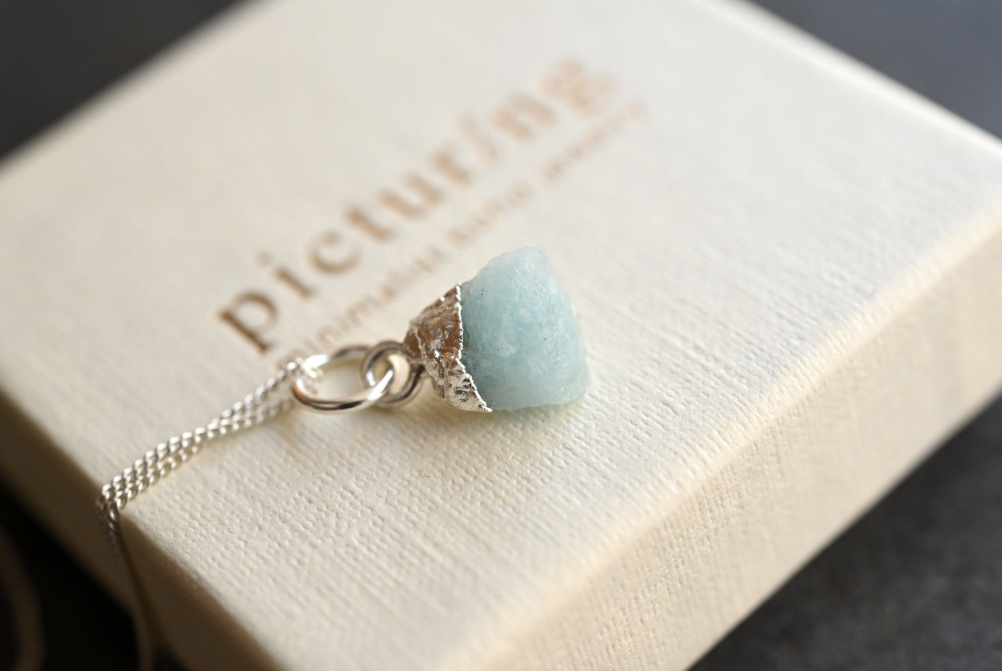 Roher Edelstein-Anhänger – AVA | Sterling Silber | optional mit Kette