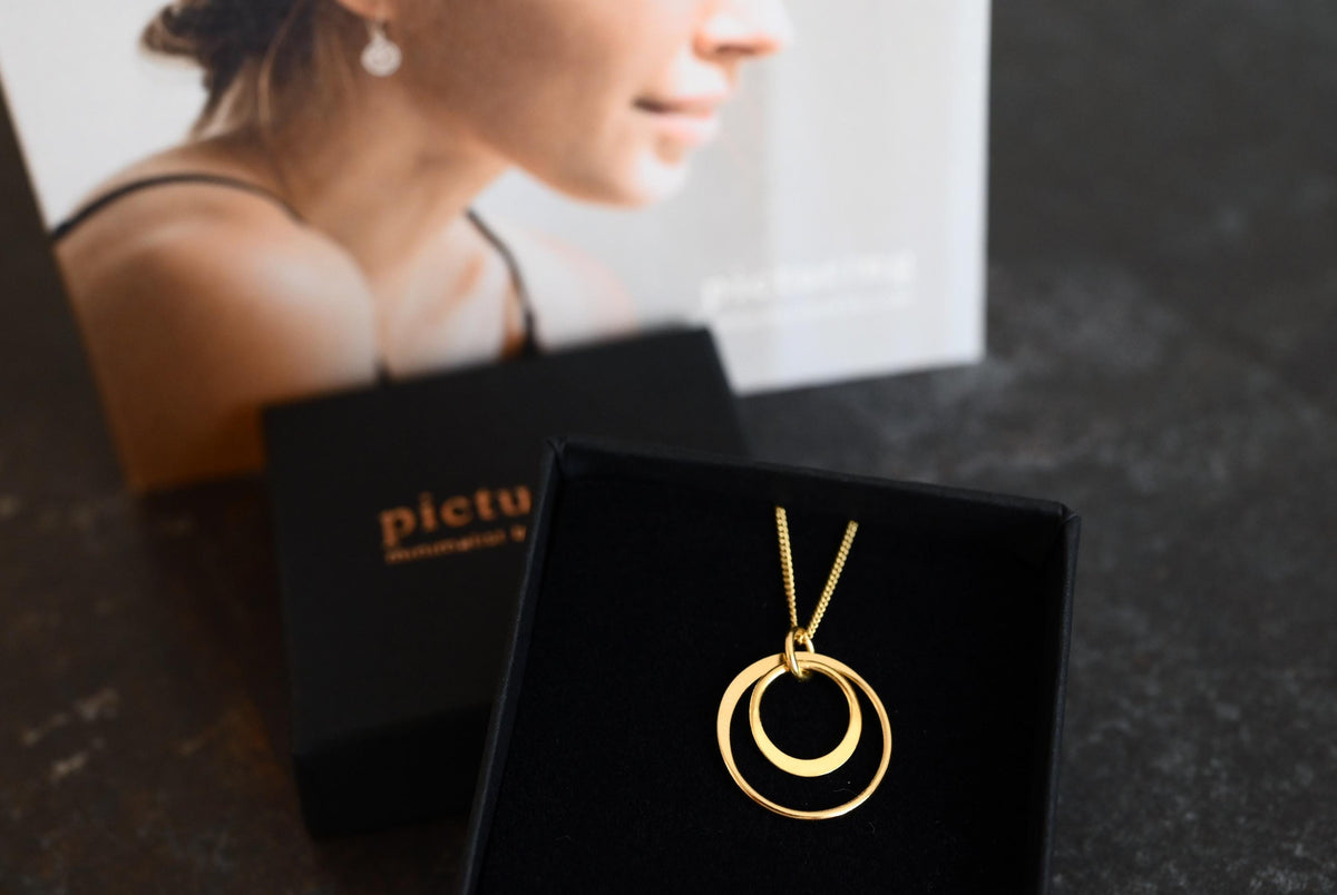Vergoldete Kette mit Kreis-Anhängern · CIRCLES | feiner Schmuck aus Sterlingsilber