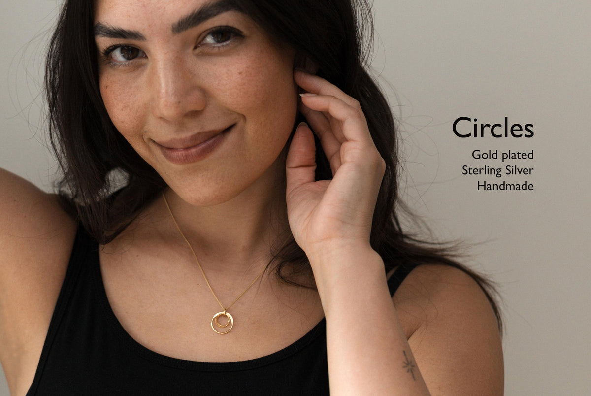 Vergoldete Kette mit Kreis-Anhängern · CIRCLES | feiner Schmuck aus Sterlingsilber